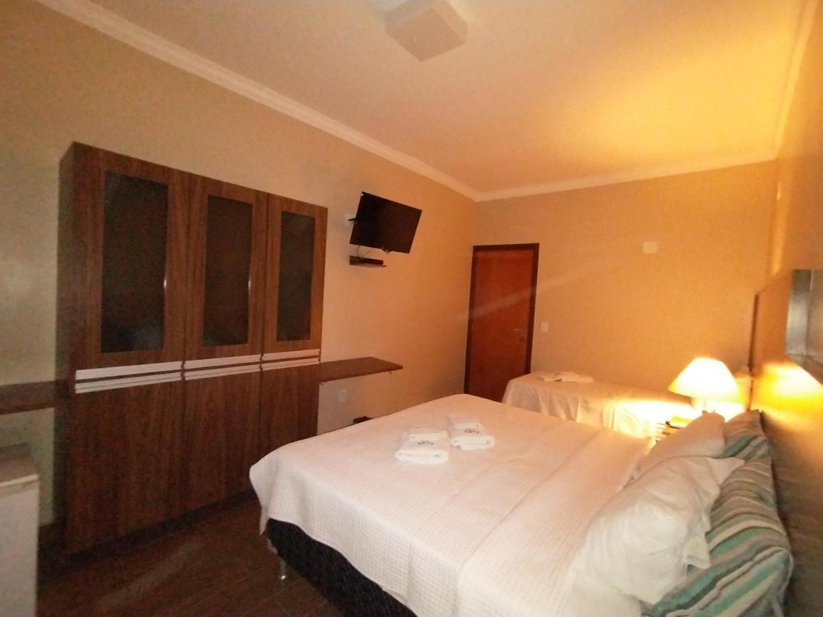 Hotel Albatroz Uberaba Extérieur photo