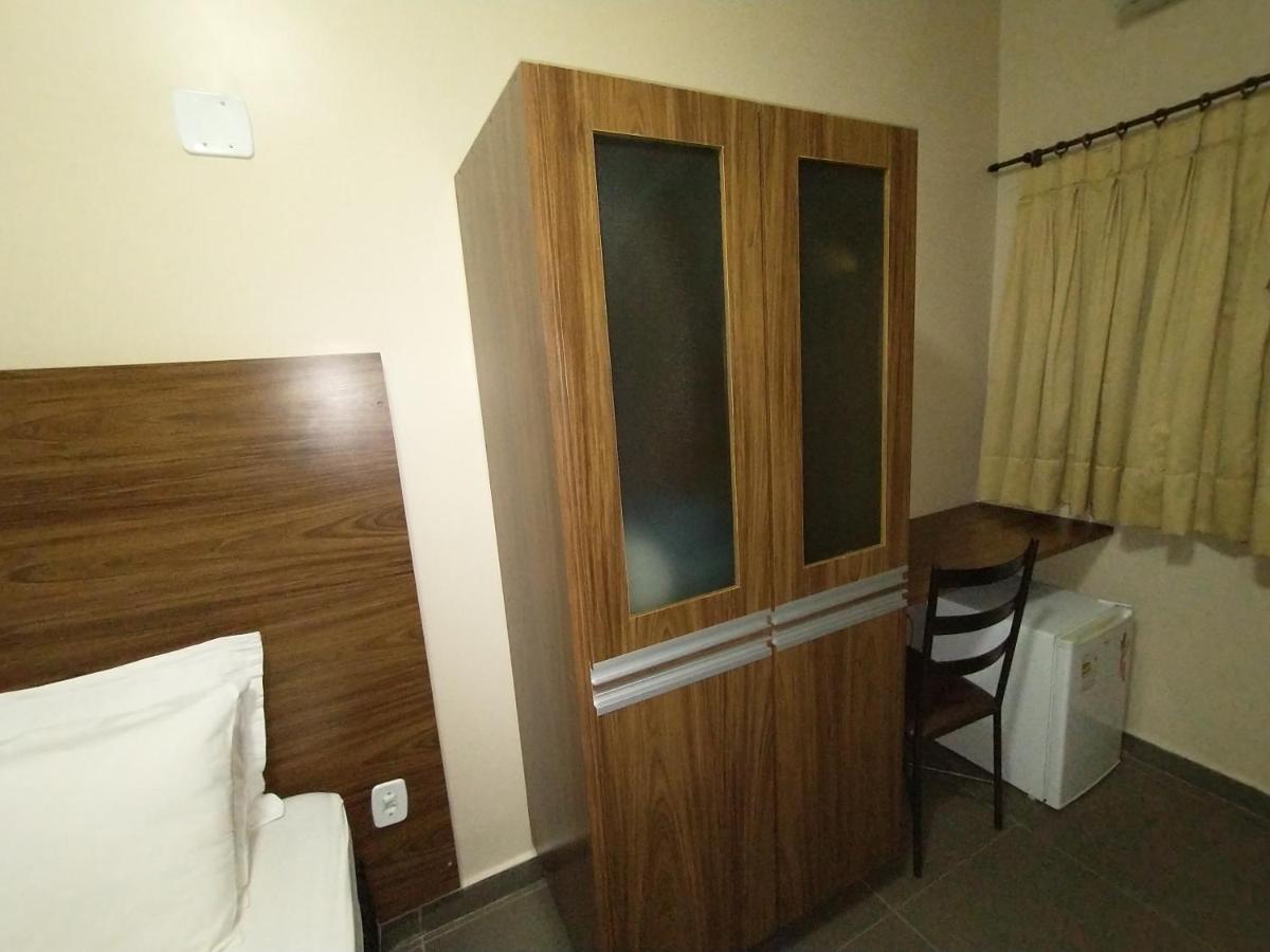 Hotel Albatroz Uberaba Extérieur photo