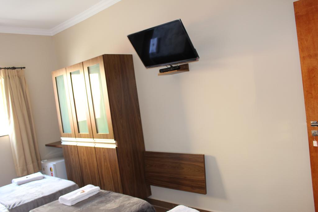 Hotel Albatroz Uberaba Extérieur photo